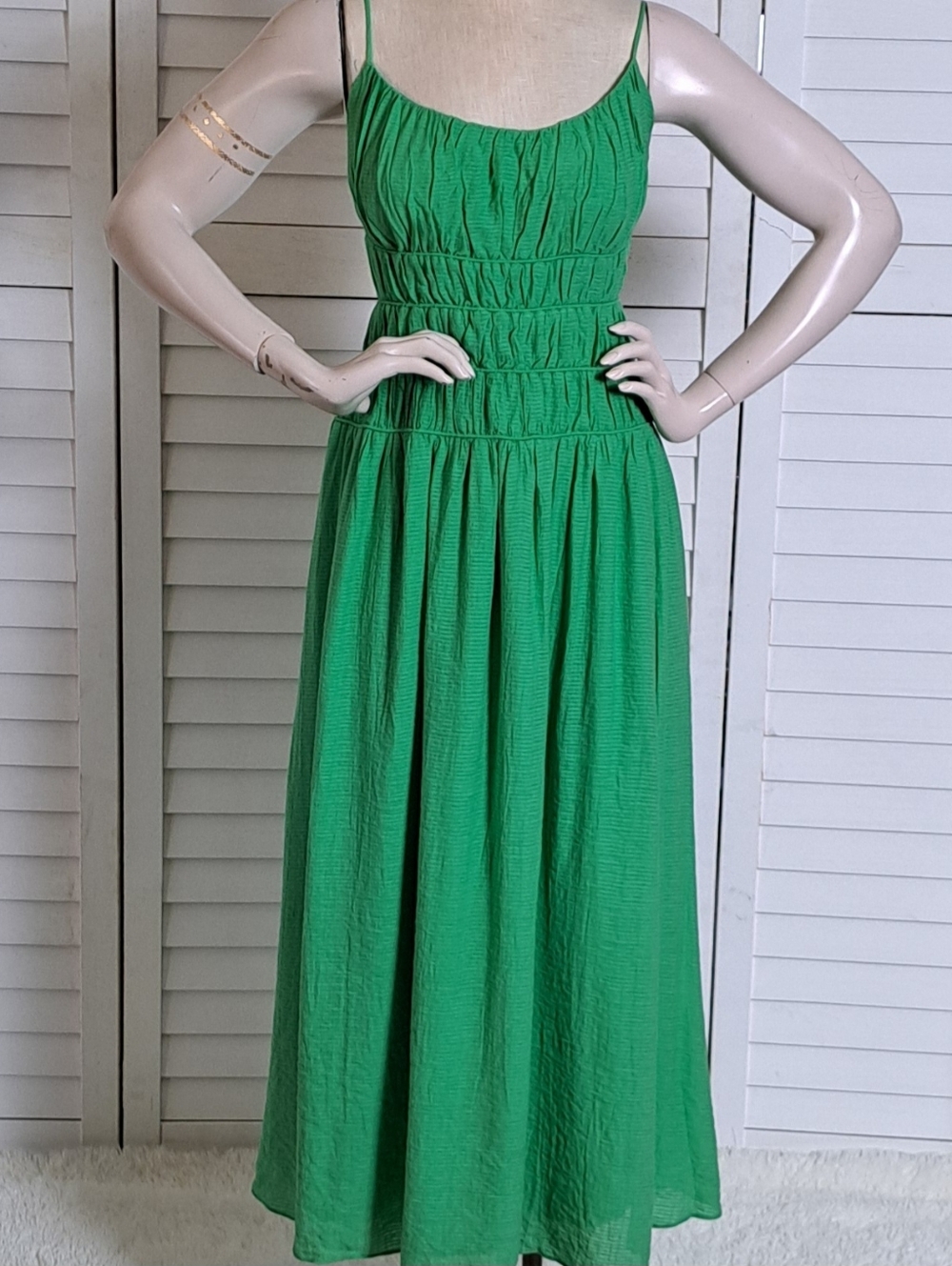 ASTR The Label Andrina Smocked Midi Dress XL Seafoam Green Open Back Pockets